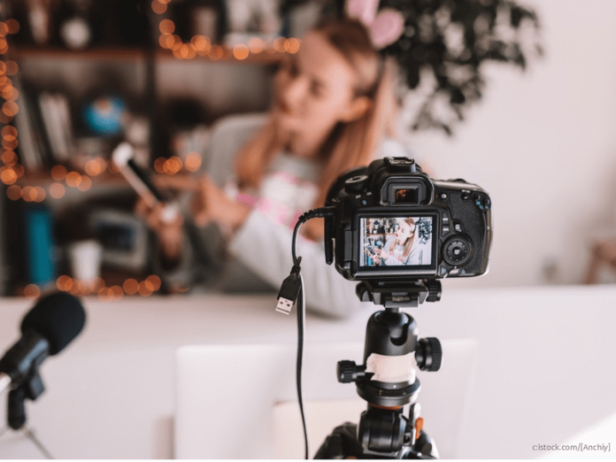 Become a Social Media Influencer